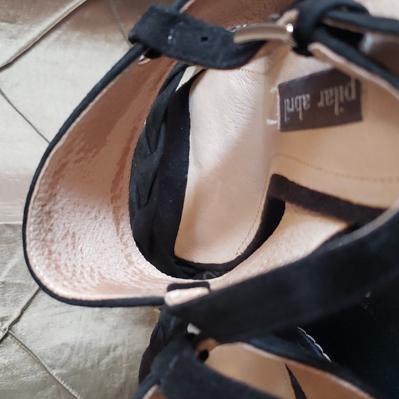 EUC- STUNNING Pilar Abril Suede Stiletto Sandal - Picture 5 of 10